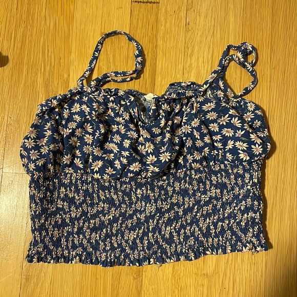 American Eagle Outfitters Tops - ae smocked tank